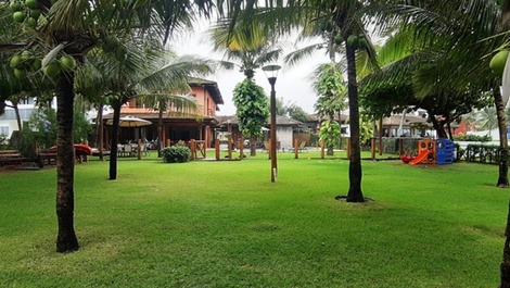 Seafront House with 6 suites