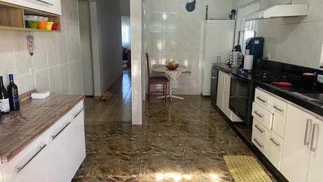 Casa temporada em Boraceia - BERTIOGA, no Condomínio Morada da Praia