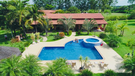 Granja para alquilar en Itu - Casa de Campo