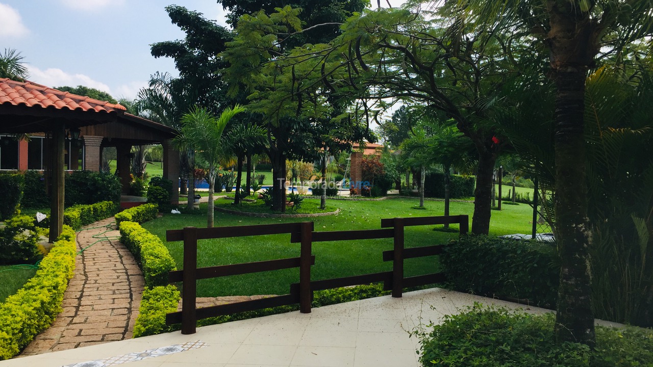 Granja para alquiler de vacaciones em Itu (Casa de Campo)