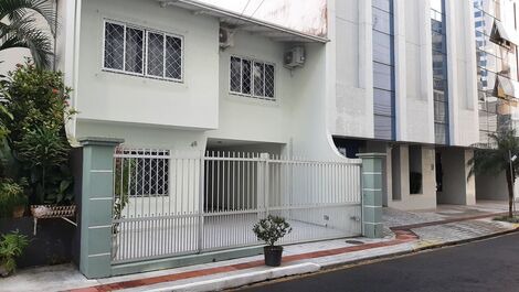 Casa para alquilar en Balneário Camboriú - Praia Central