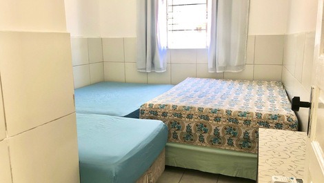 Quarto 1 com ar condicionado split