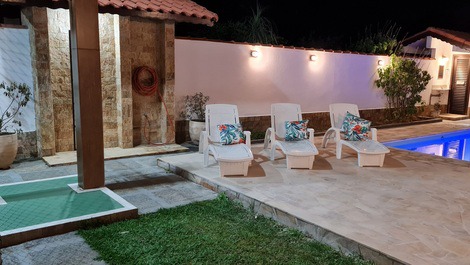 Vacation home with 6 SUITES