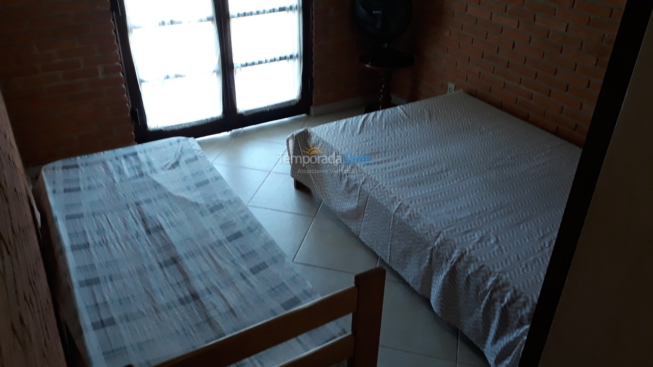 Granja para alquiler de vacaciones em Mairinque (Condomínio Porta do Sol)