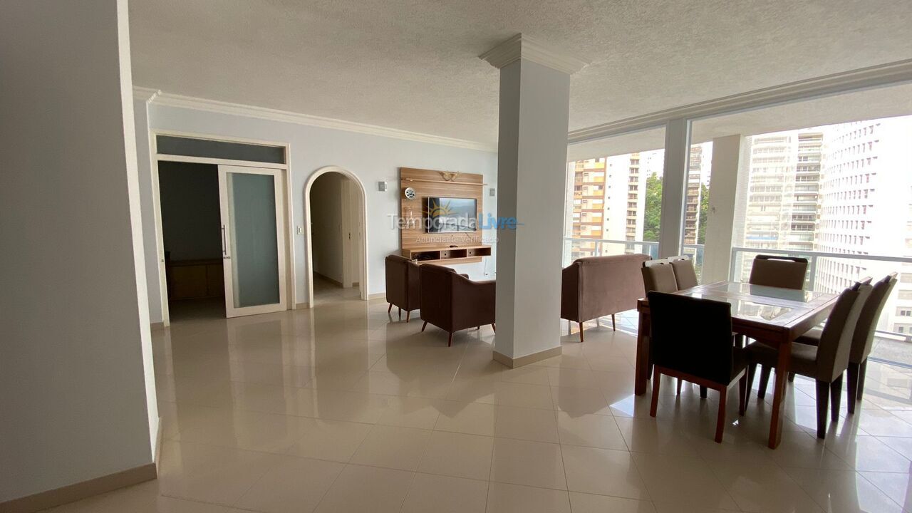 Apartamento para alquiler de vacaciones em Guarujá (Pitangueiras)
