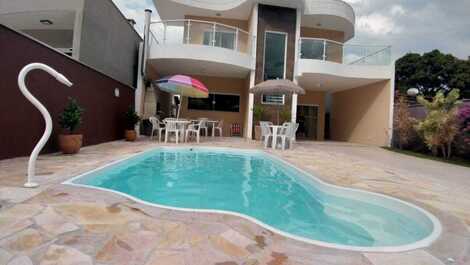 CONDOMINIO DE SONIDO CERRADO CON PISCINA
