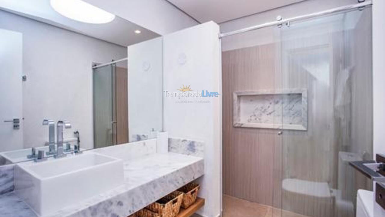 Casa para aluguel de temporada em São Sebastião (Maresias)