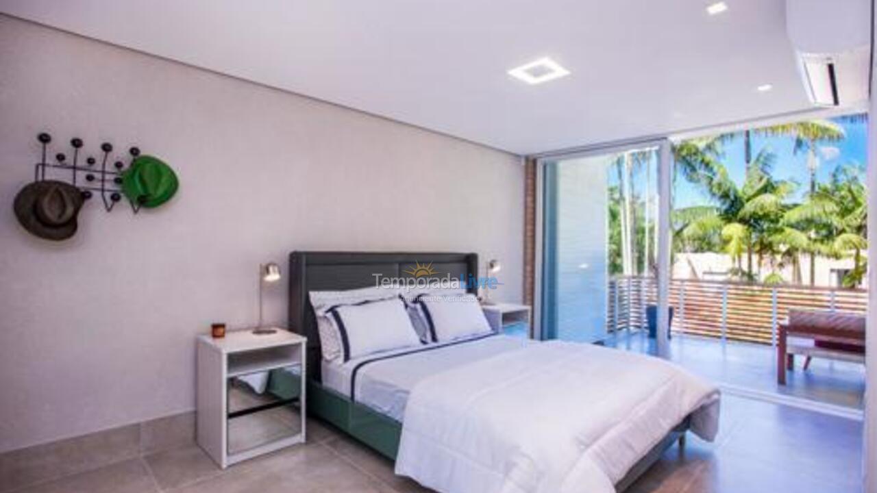 Casa para aluguel de temporada em São Sebastião (Maresias)