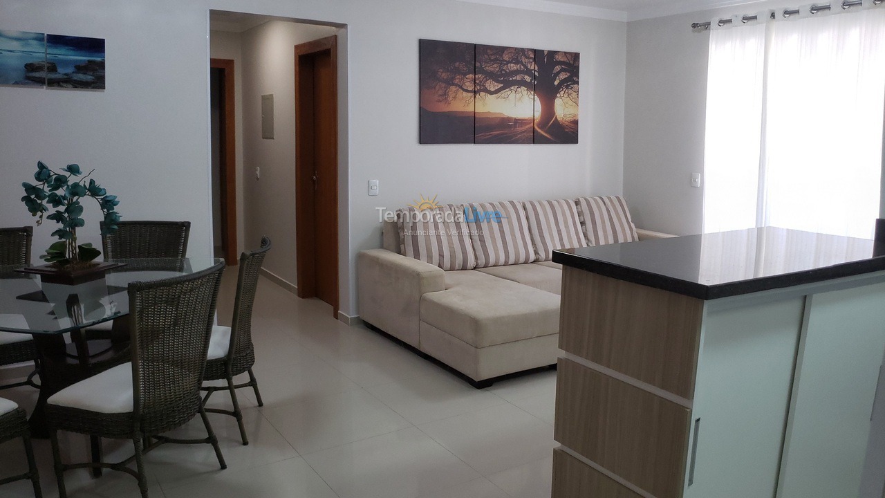 Apartment for vacation rental in Bombinhas (Praia de Bombas)
