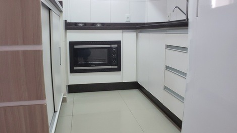 Large fit - 3 bedrooms 100 meters from the sea, Pumps w / 2 parking spaces