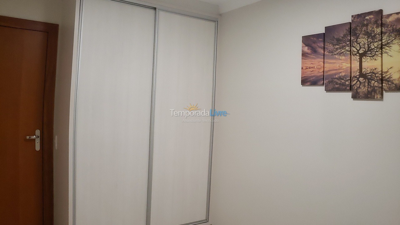 Apartment for vacation rental in Bombinhas (Praia de Bombas)