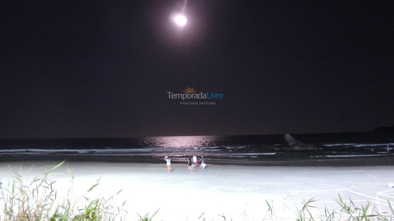 Apartment for vacation rental in Bombinhas (Praia de Bombas)