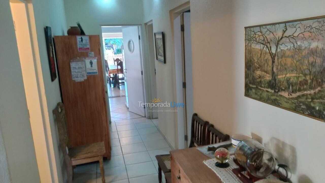 Casa para alquiler de vacaciones em Ubatuba (Condomínio Pedra Verde Domingas Dias)