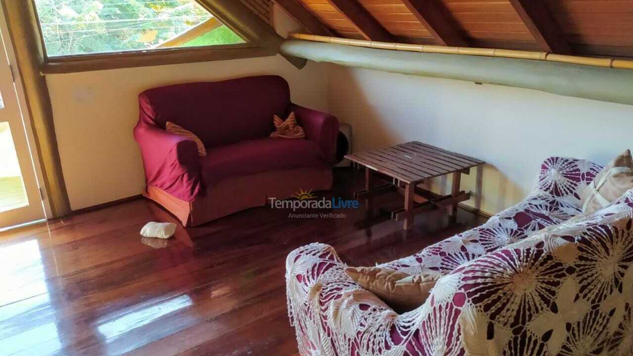 Casa para alquiler de vacaciones em Ubatuba (Condomínio Pedra Verde Domingas Dias)