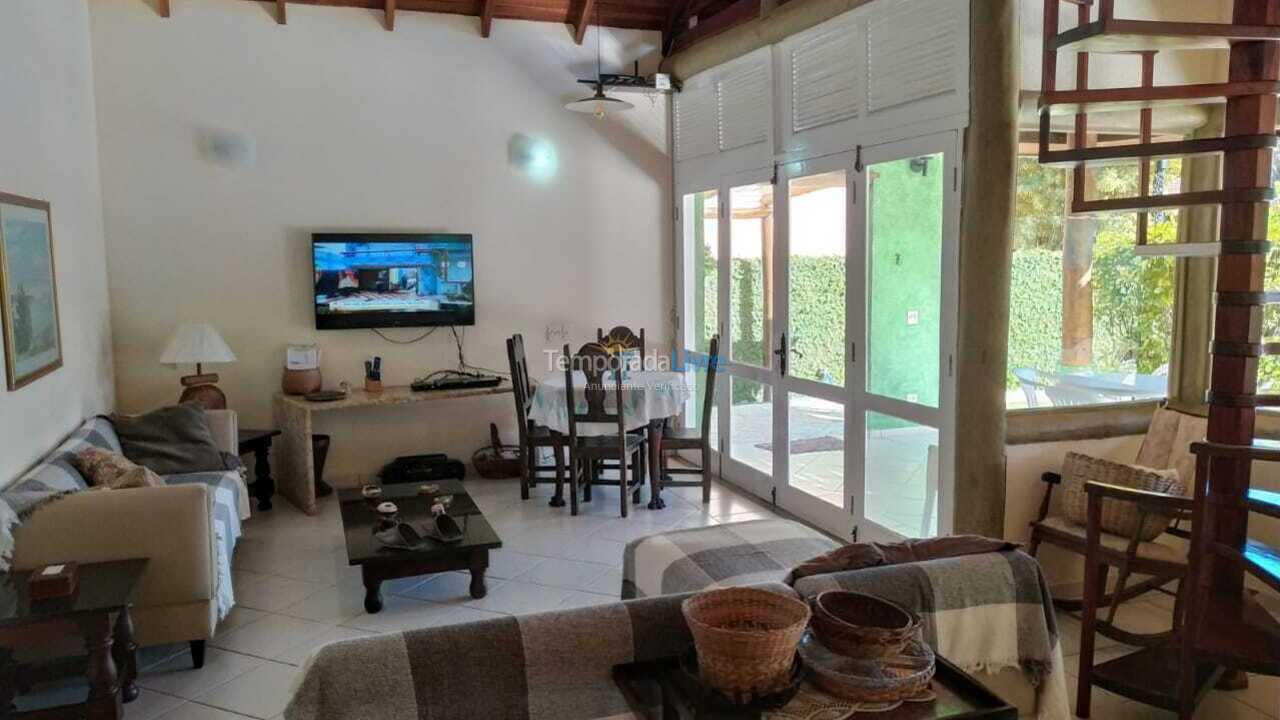 Casa para alquiler de vacaciones em Ubatuba (Condomínio Pedra Verde Domingas Dias)