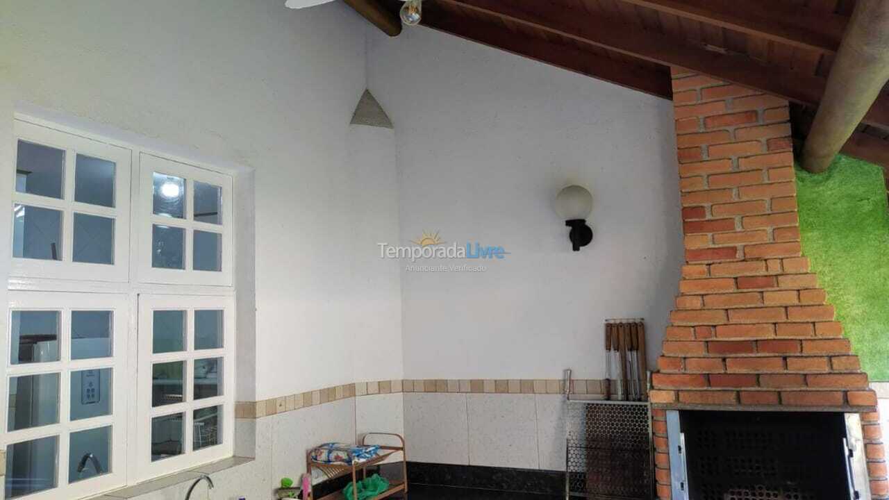 Casa para alquiler de vacaciones em Ubatuba (Condomínio Pedra Verde Domingas Dias)