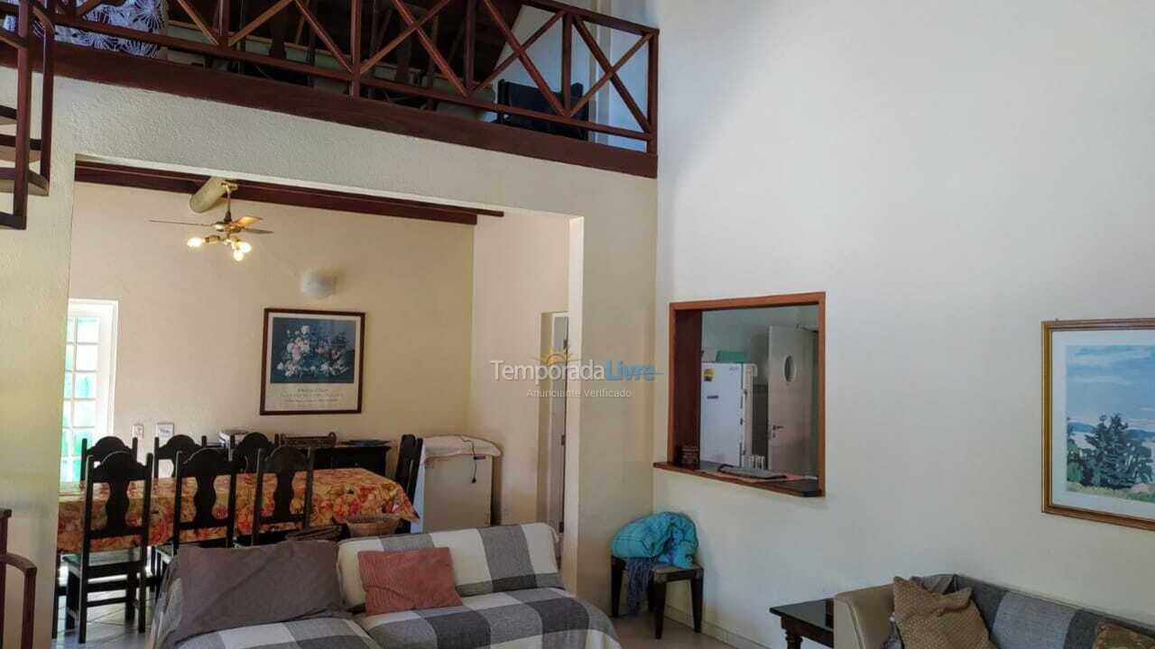 Casa para alquiler de vacaciones em Ubatuba (Condomínio Pedra Verde Domingas Dias)