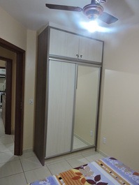 Apto 2 habitaciones, centro de Bombinhas, 130 metros del mar de Netflix