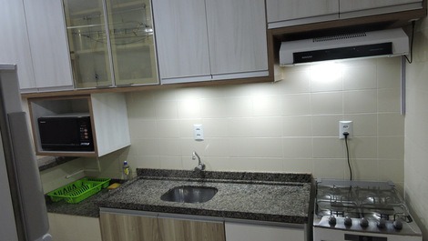 Apto 2 habitaciones, centro de Bombinhas, 130 metros del mar de Netflix