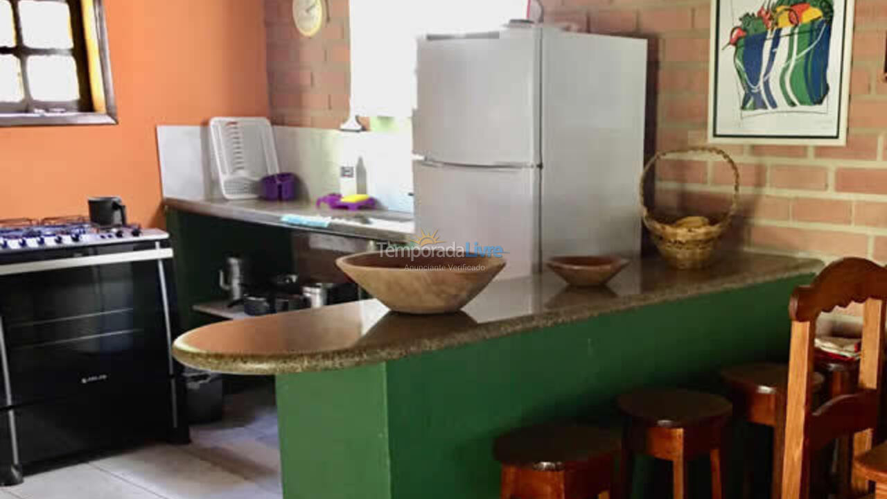 Casa para alquiler de vacaciones em Arraial D´Ajuda (Loteamento de Parracho)