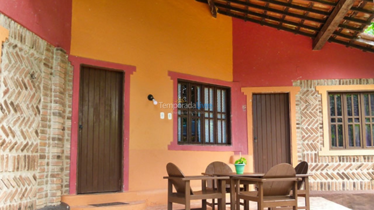 Casa para alquiler de vacaciones em Arraial D´Ajuda (Loteamento de Parracho)