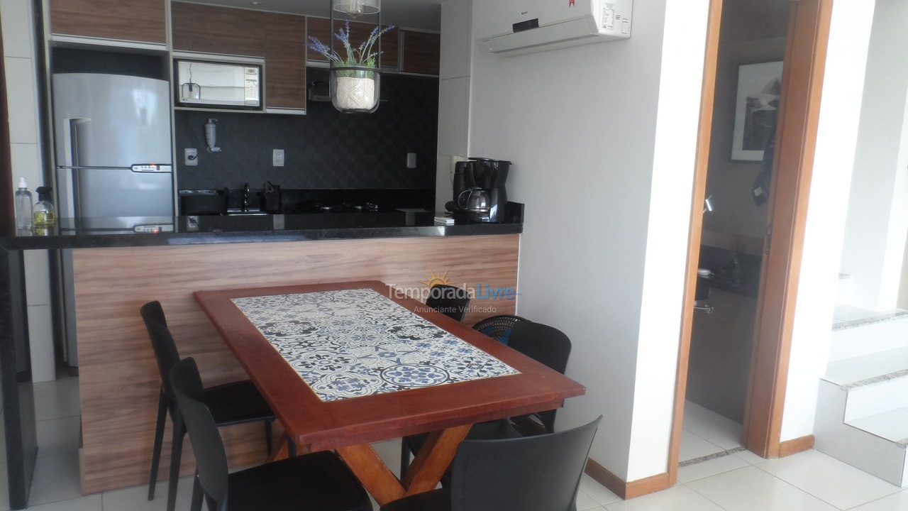 Apartamento para aluguel de temporada em Camaçari (Canto do Mar)