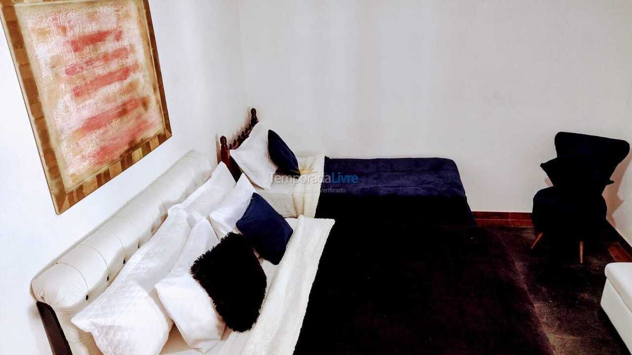 Casa para aluguel de temporada em Monteiro Lobato (Santa Maria)