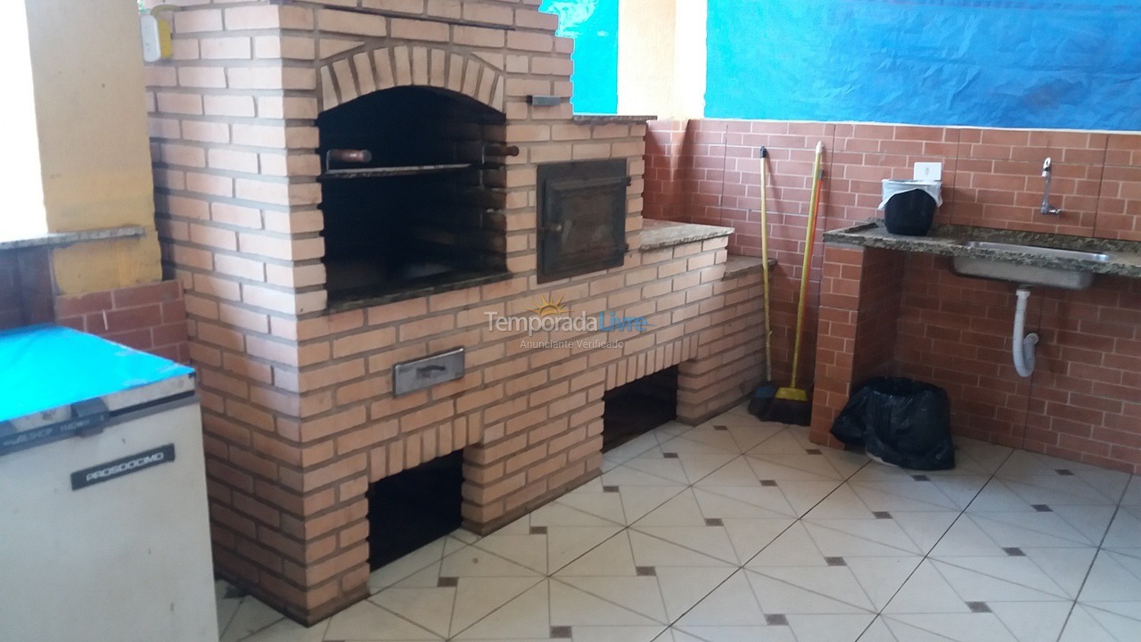 Granja para alquiler de vacaciones em Cotia (Caucaia do Alto)