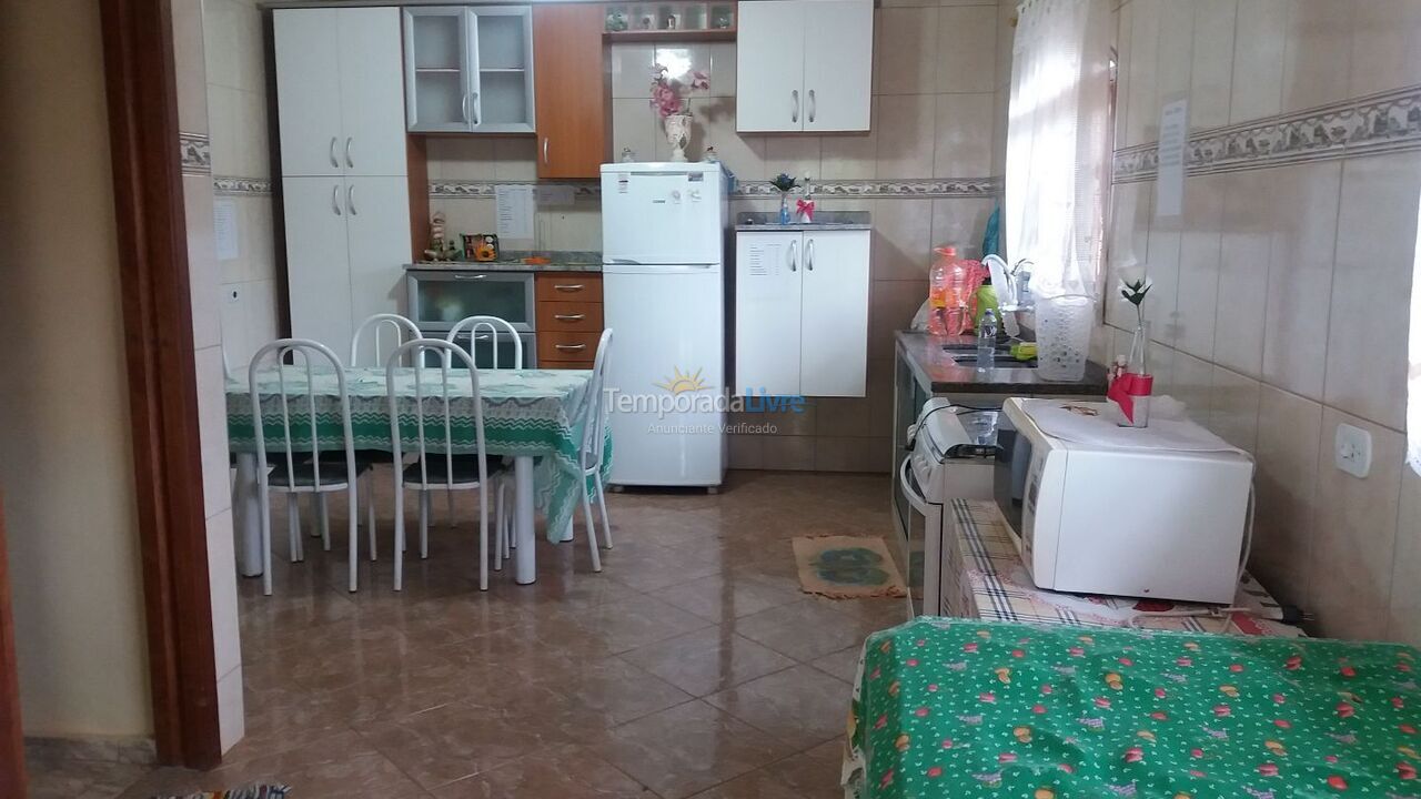 Granja para alquiler de vacaciones em Cotia (Caucaia do Alto)