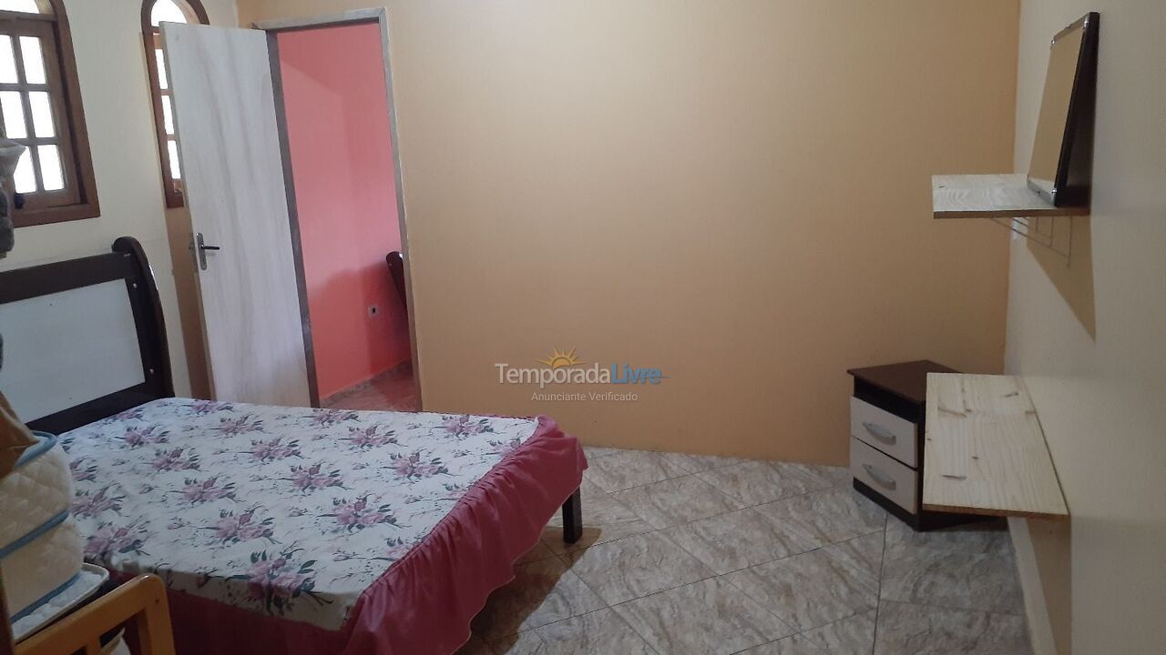 Granja para alquiler de vacaciones em Cotia (Caucaia do Alto)