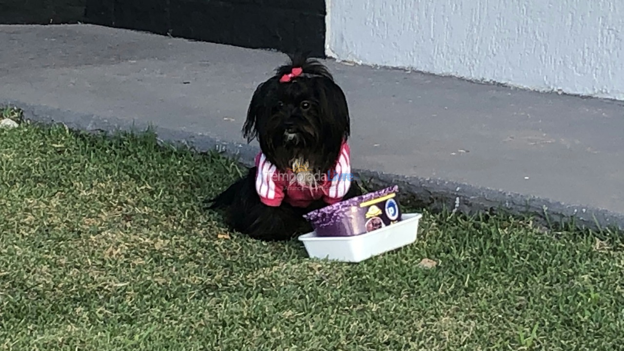 Casa para alquiler de vacaciones em Pardinho (Ninho Verde Eco Residence)