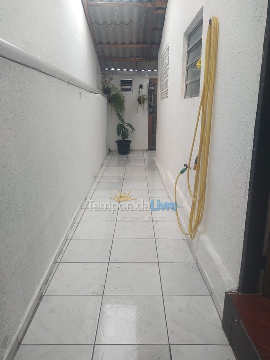 Casa para alquiler de vacaciones em São Bernardo do Campo (Baeta Neves)