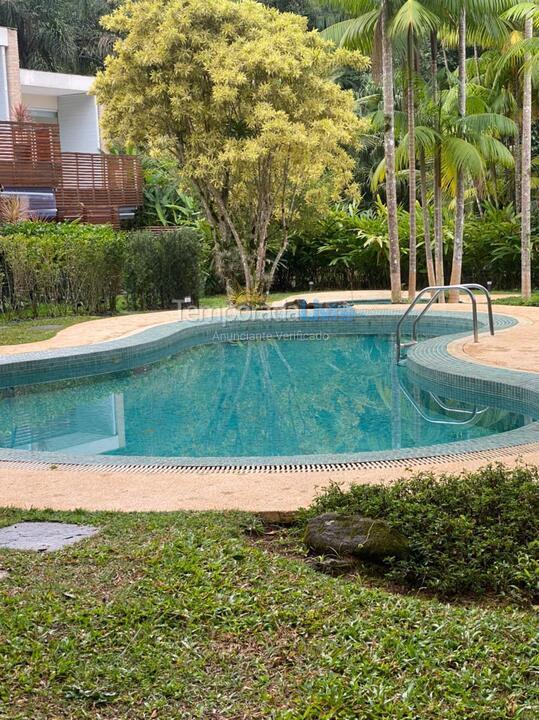 Casa para aluguel de temporada em São Sebastião (Maresias)