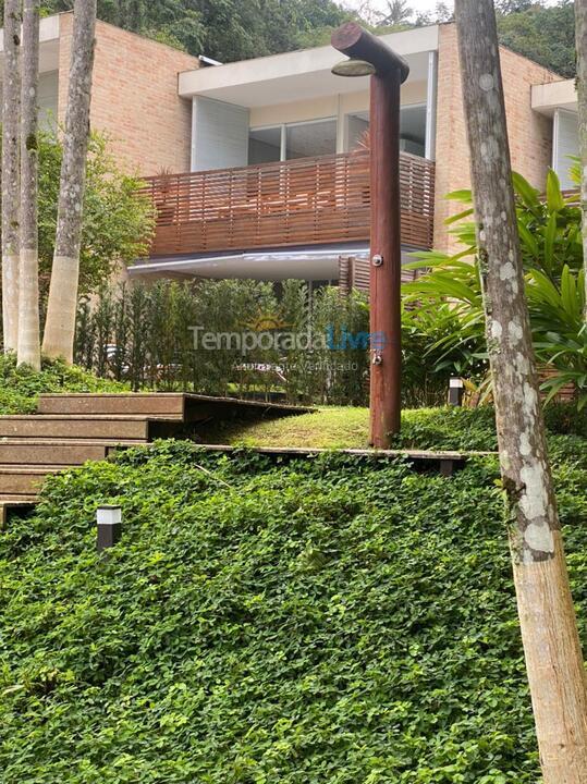 Casa para aluguel de temporada em São Sebastião (Maresias)