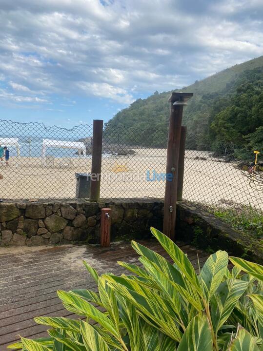 Casa para aluguel de temporada em São Sebastião (Maresias)