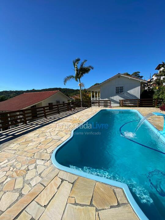 Casa para alquiler de vacaciones em Imbituba (Praia do Rosa)