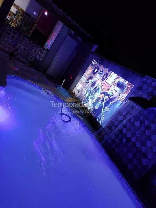 Casa para aluguel de temporada em Cabo Frio (Unamar)