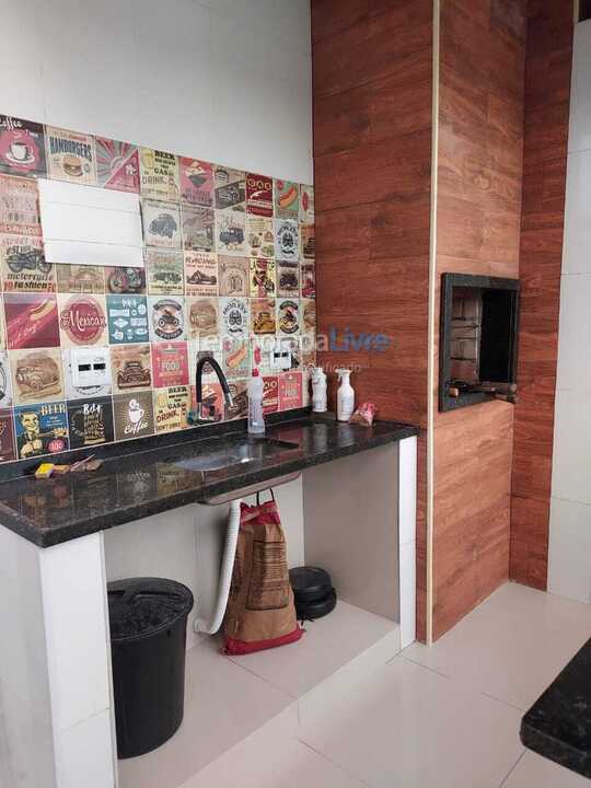 Casa para aluguel de temporada em Cabo Frio (Unamar)