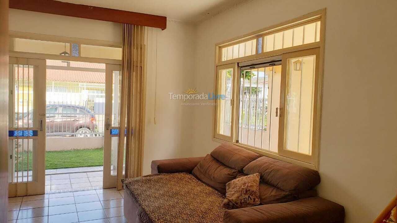House for vacation rental in Florianopolis (Canasvieiras)