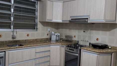 BEAUTIFUL COMFORTABLE HOUSE NEAR CANASVIEIRAS BEACH - 10 PEOPLE