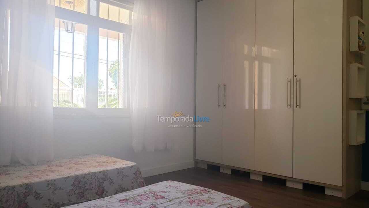 House for vacation rental in Florianopolis (Canasvieiras)