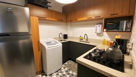 Foot in the sand, pool, in the center of Praia dos Ingleses!