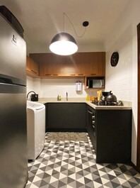 Foot in the sand, pool, in the center of Praia dos Ingleses!