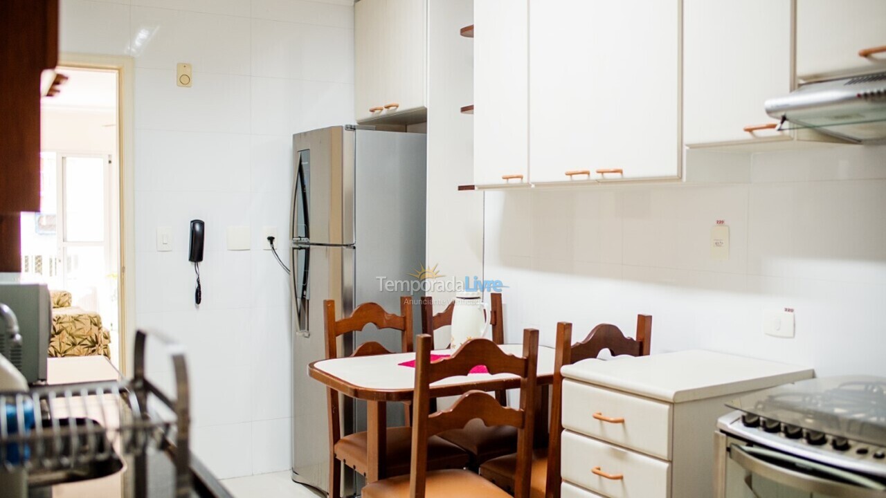 Apartment for vacation rental in Guarujá (Pitangueiras)