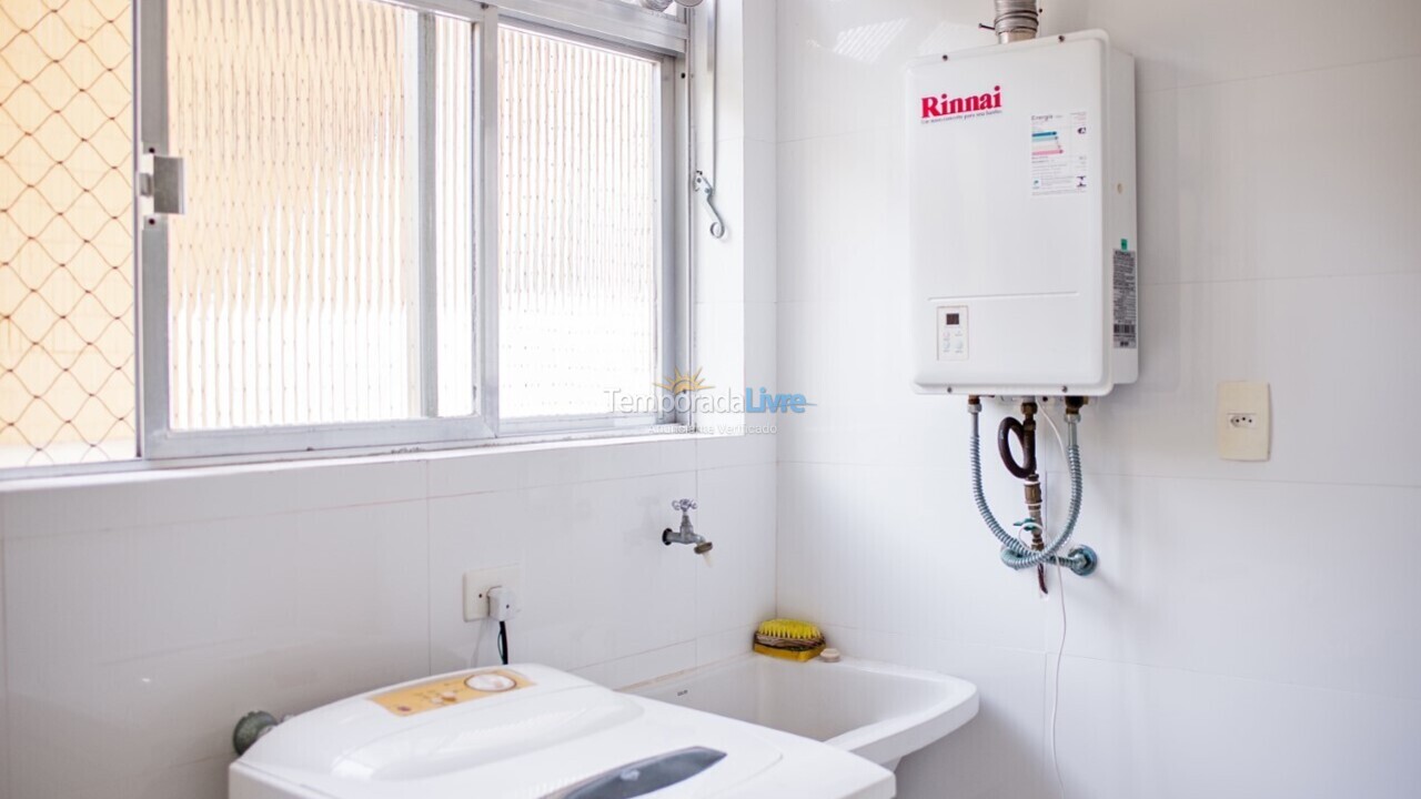 Apartment for vacation rental in Guarujá (Pitangueiras)