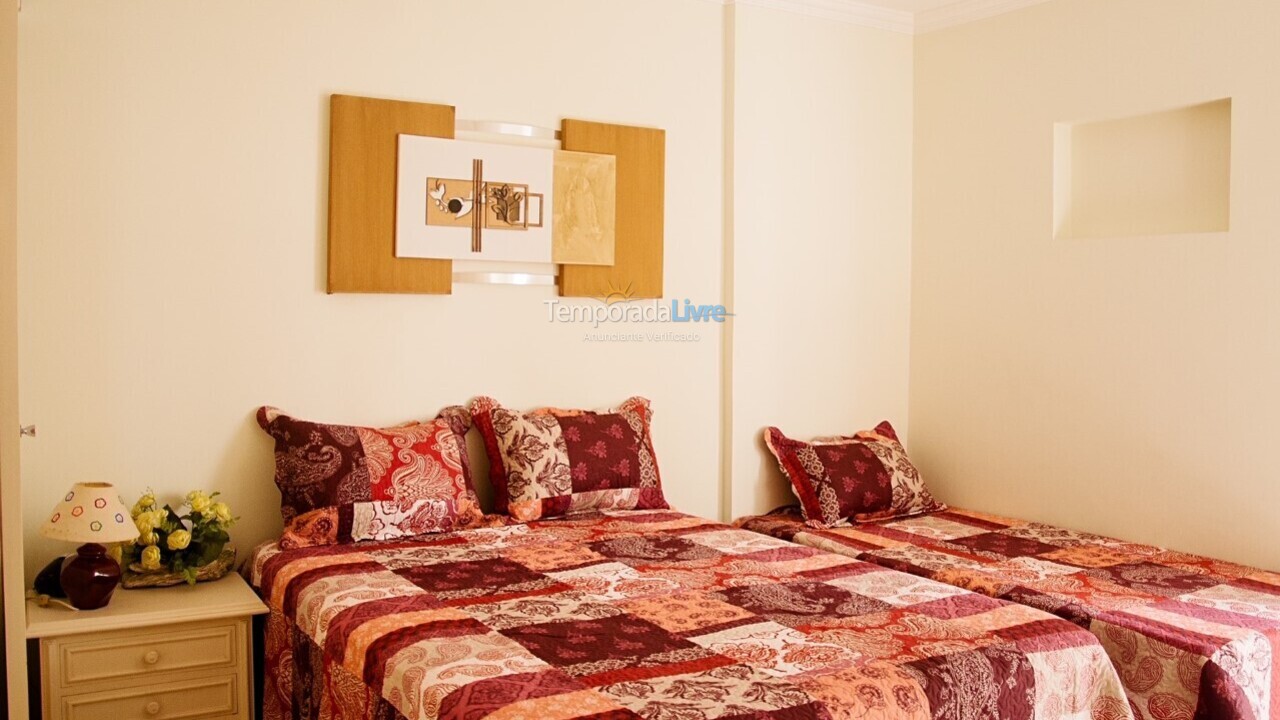 Apartment for vacation rental in Guarujá (Pitangueiras)