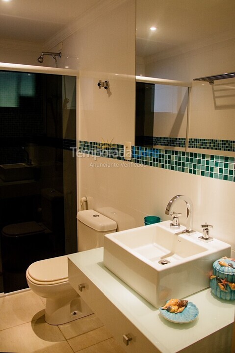 Apartment for vacation rental in Guarujá (Pitangueiras)