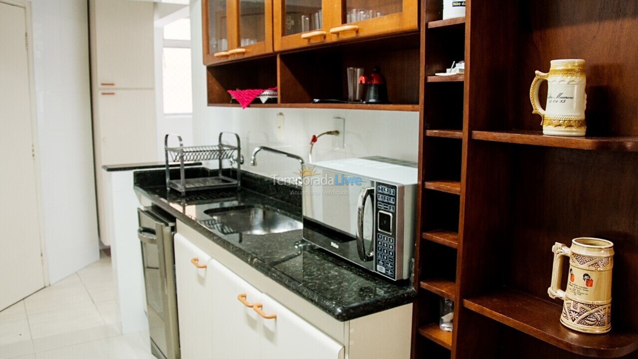 Apartment for vacation rental in Guarujá (Pitangueiras)