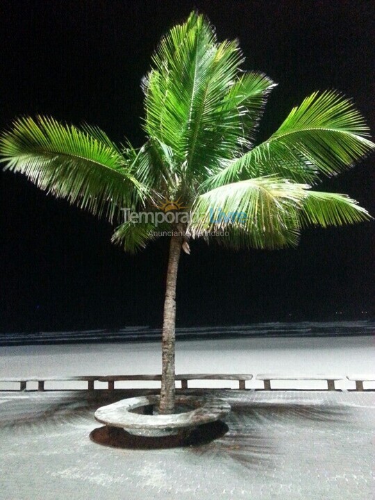 Apartment for vacation rental in Guarujá (Pitangueiras)