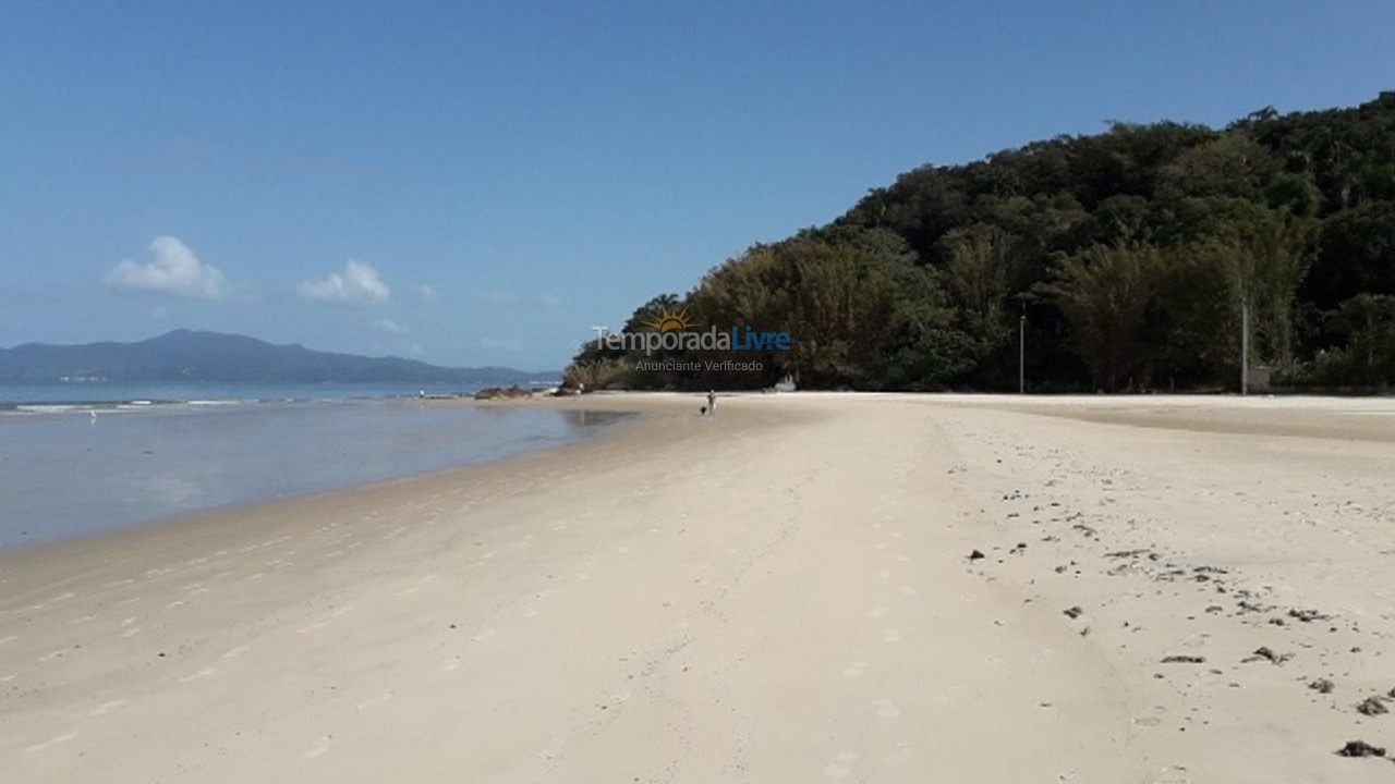 Apartment for vacation rental in Florianópolis (Ponta das Canas)